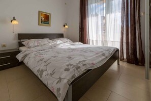 1 bedroom, WiFi - Holiday apartment with sea view, terrace and whirlpool (Dramalj)
