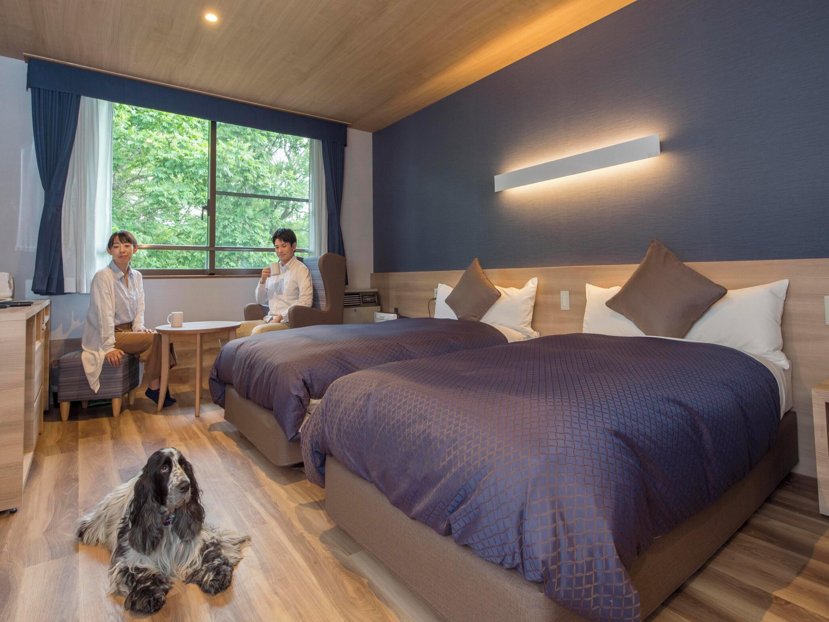 Phòng 2 giường đơn Tiêu chuẩn, không hút thuốc (2 Double beds / With toilet) | Truy cập Internet không dây miễn phí, bộ trải giường 