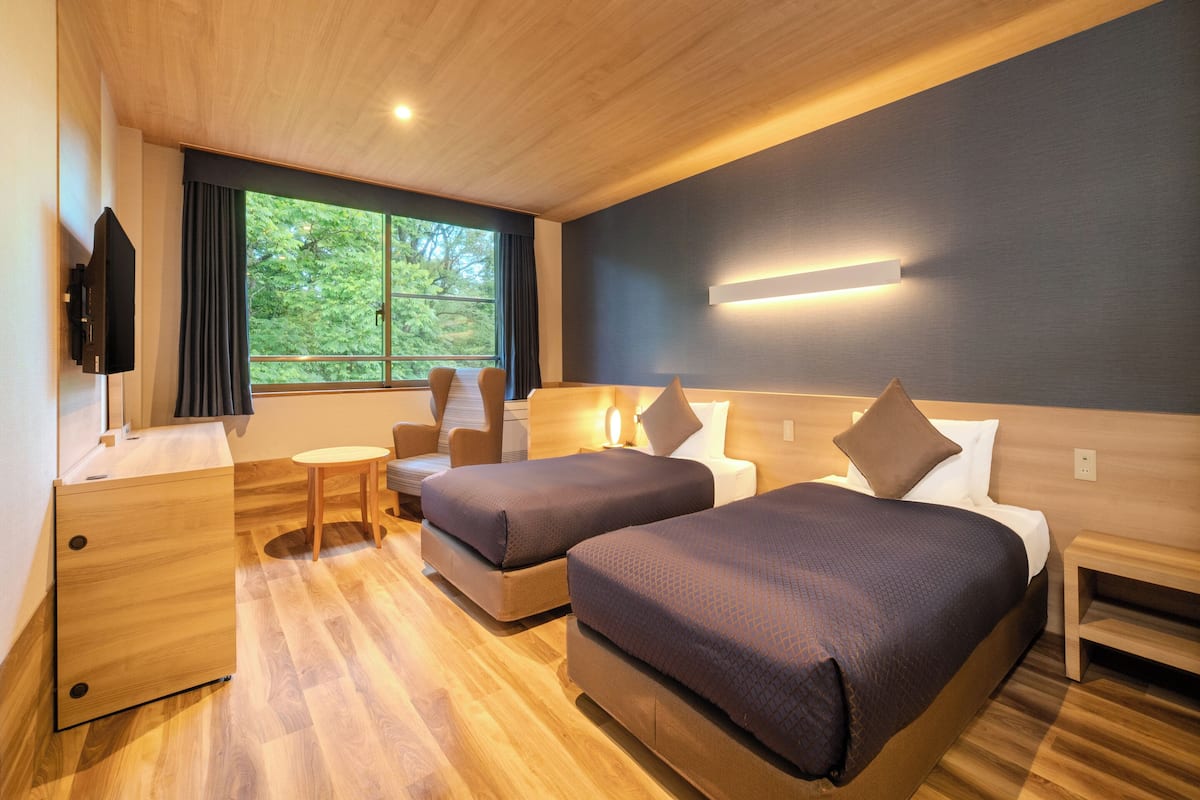 Standard Twin Room (Non-smoking) | Free WiFi, bed sheets