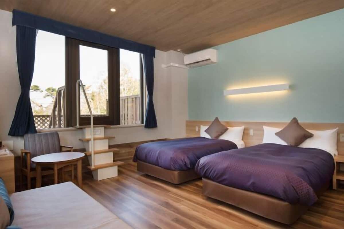 Wifi gratis y ropa de cama