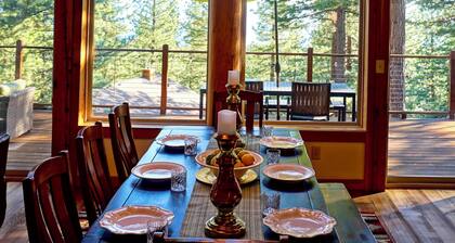 Lake Tahoe Lodge • Huge Deck • Seasonal Hot Tub • Lake Views • BBQ