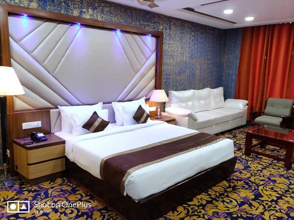 Hotel Vishnu Empire - Rewa