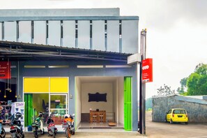 Entrée de l’hébergement