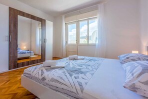 2 bedrooms, WiFi