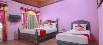 OYO 2838 Hotel Ayu