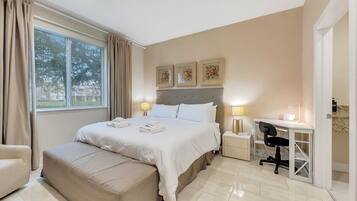 4 bedrooms, desk, iron/ironing board, travel cot