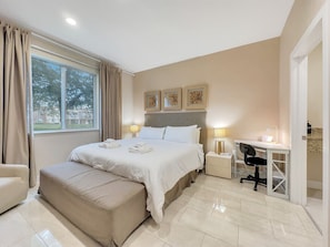 4 bedrooms, desk, iron/ironing board, travel crib