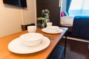 Fridge, microwave, stovetop, electric kettle