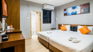 Superior Room | Desk, free WiFi, bed sheets