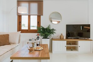 TV - Villa Eventide in Gennadi (RHODES)