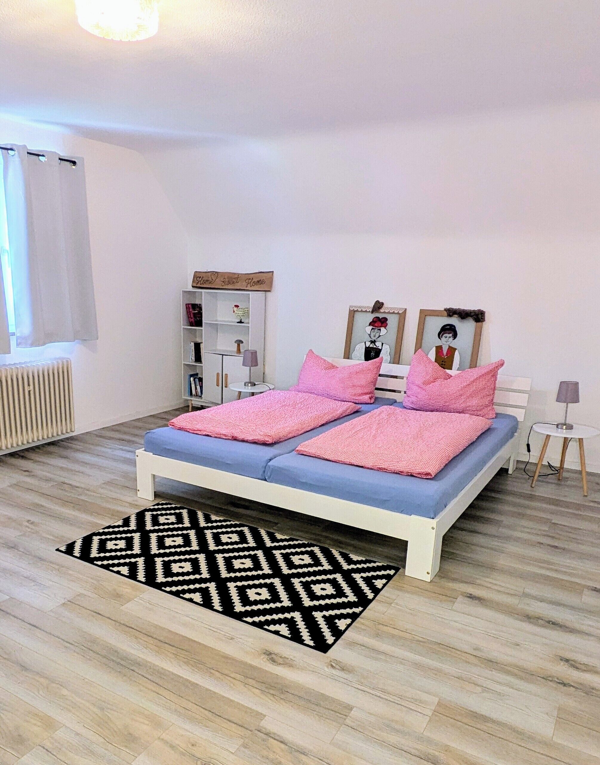 3 chambres, lit parapluie, Wi-Fi gratuit, draps fournis