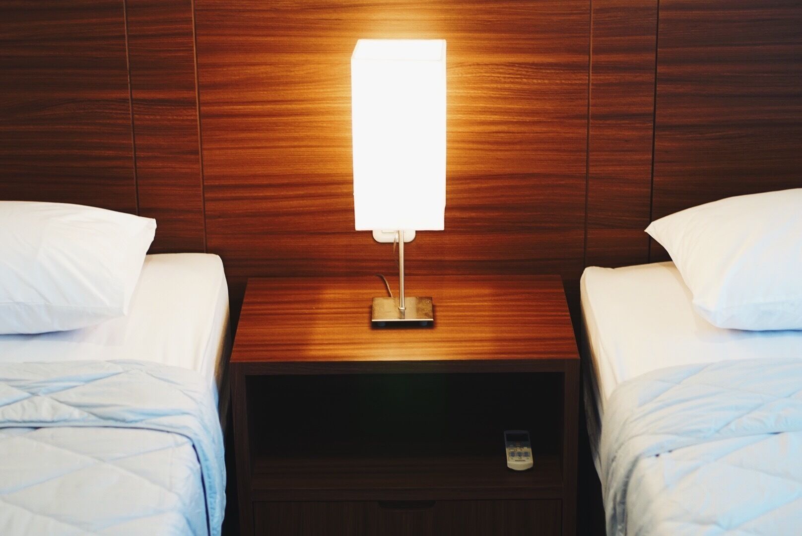 Standard Twin Room | Iron/ironing board, free WiFi