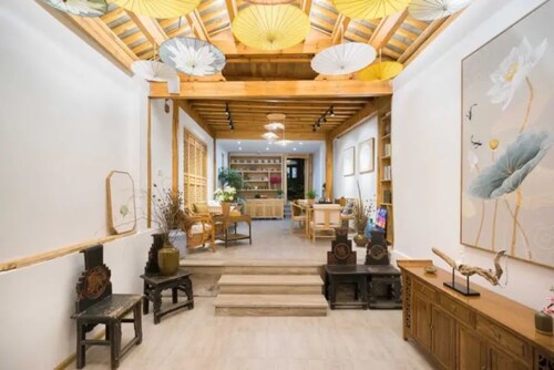 Floral Hotel Qu An He Feng Lijiang