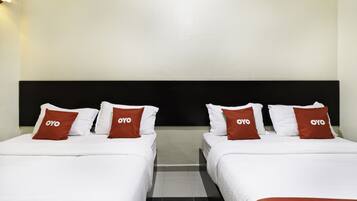 Family Suite | 1 bedroom, free WiFi, bed sheets
