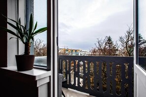 Apartment, 2 Bedrooms (Top Floor) | Balcony