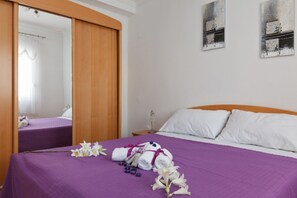 Apartment, 1 Bedroom, Terrace (2) | 1 bedroom, free WiFi, bed sheets - Tihi Val Apartments (Split)