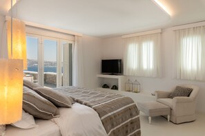 Villa, 4 Bedrooms, Private Pool - Villa Avolia IV by The Pearls Collection (Mykonos)