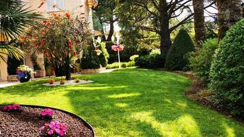 Enceinte de lâhĂ©bergement