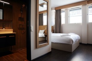 Basic Twin Room | In-room safe, desk, iron/ironing board, free WiFi - Eidsvoll Express Hotel (Eidsvoll)