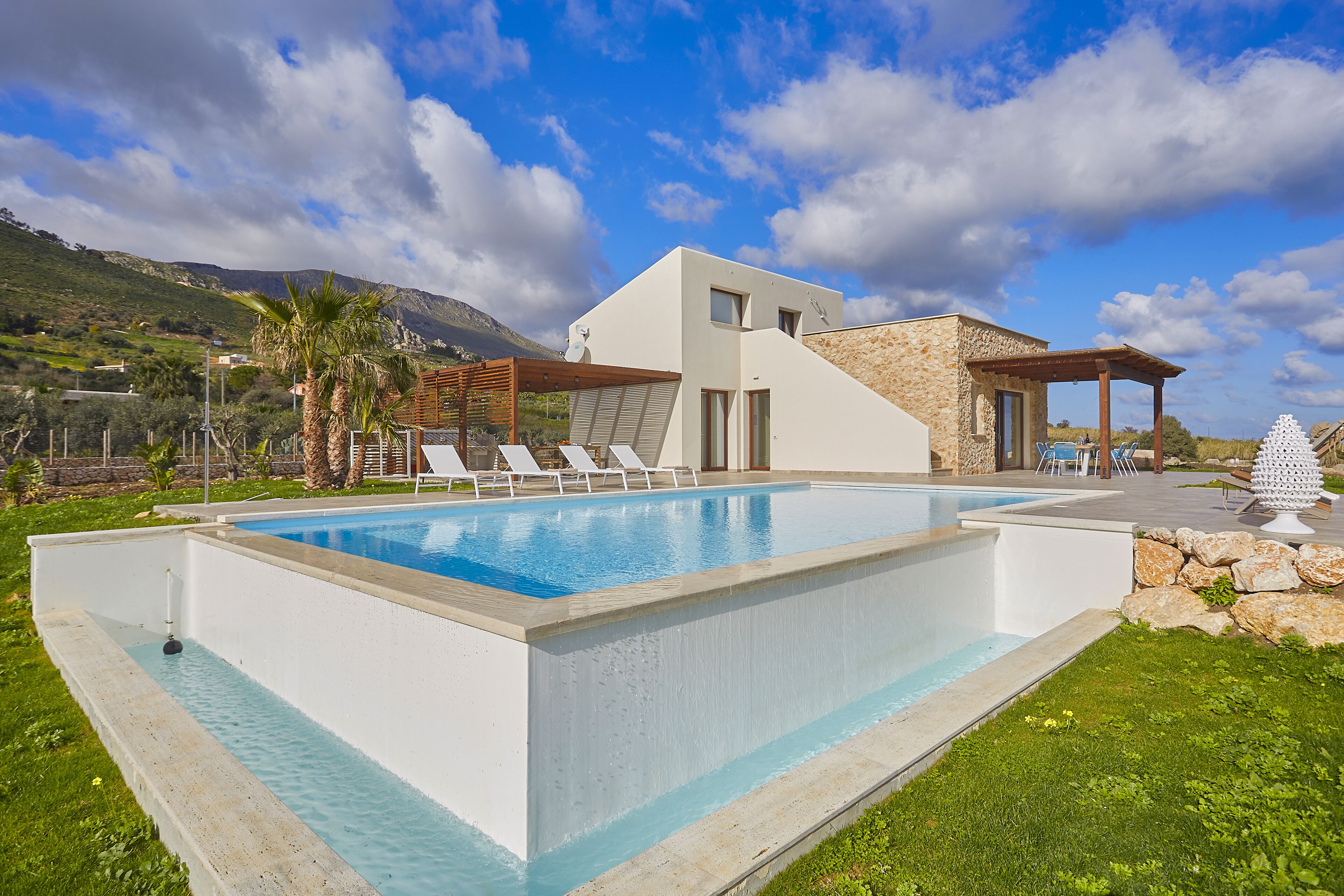 Seasonal outdoor pool