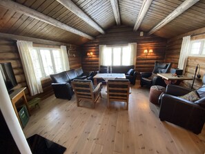 Husmannsstua | Living room - Lostegard Cabins (Gol)