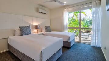 4 bedrooms, iron/ironing board, travel cot, free WiFi