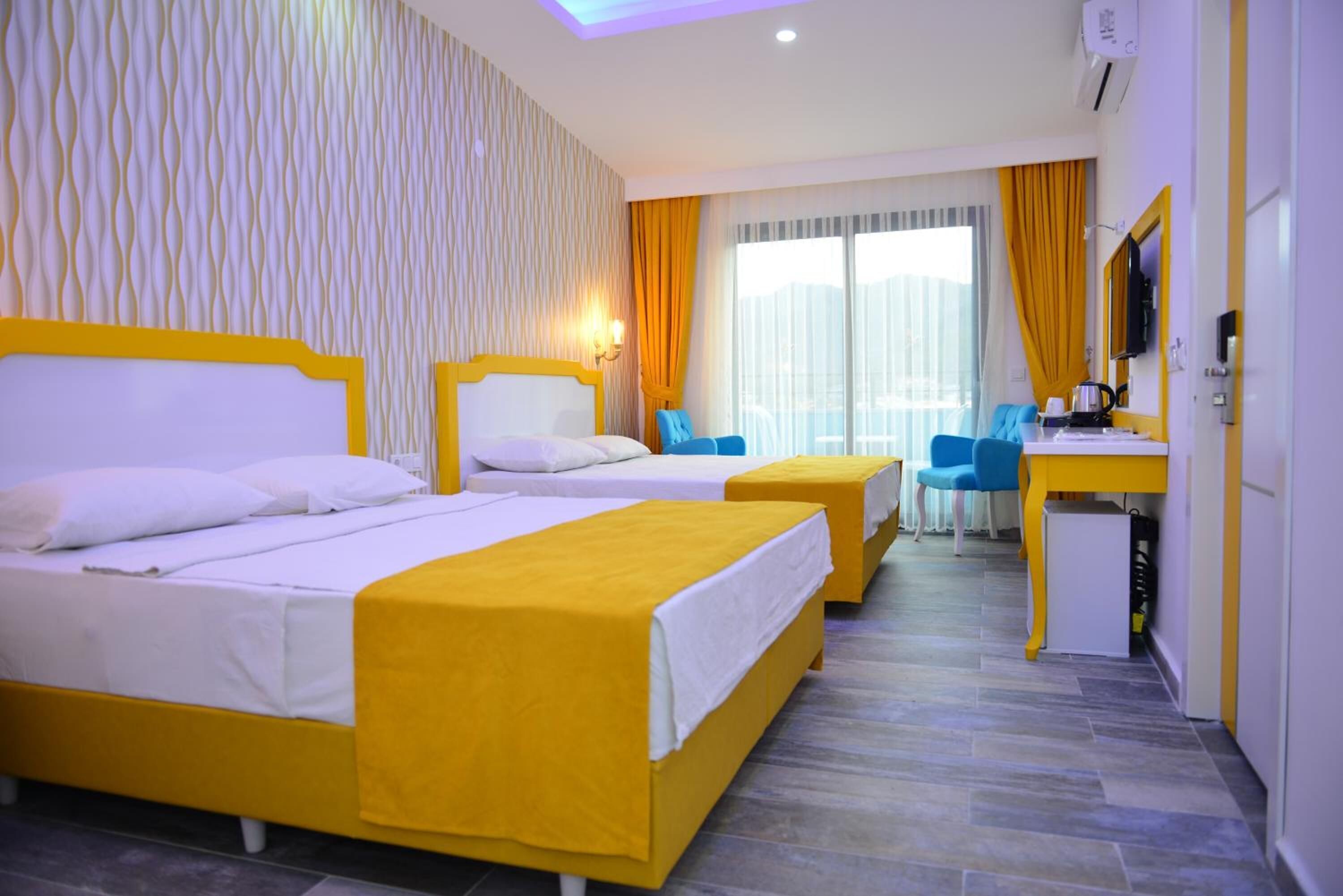 Minibar, wifi gratis y ropa de cama 
