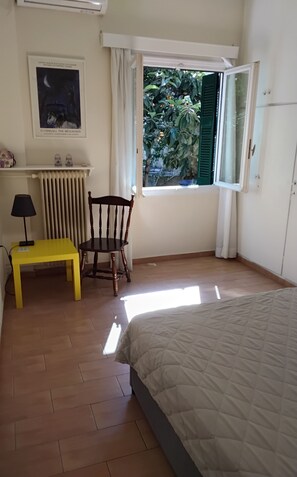 2 habitaciones, escritorio y insonorización 
