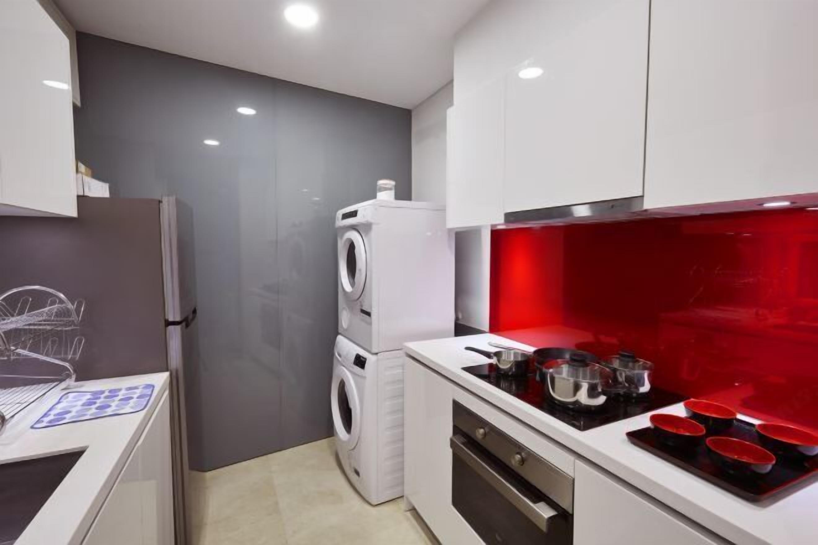 Cozinha privada | Geladeira, micro-ondas, fogão, cooktop