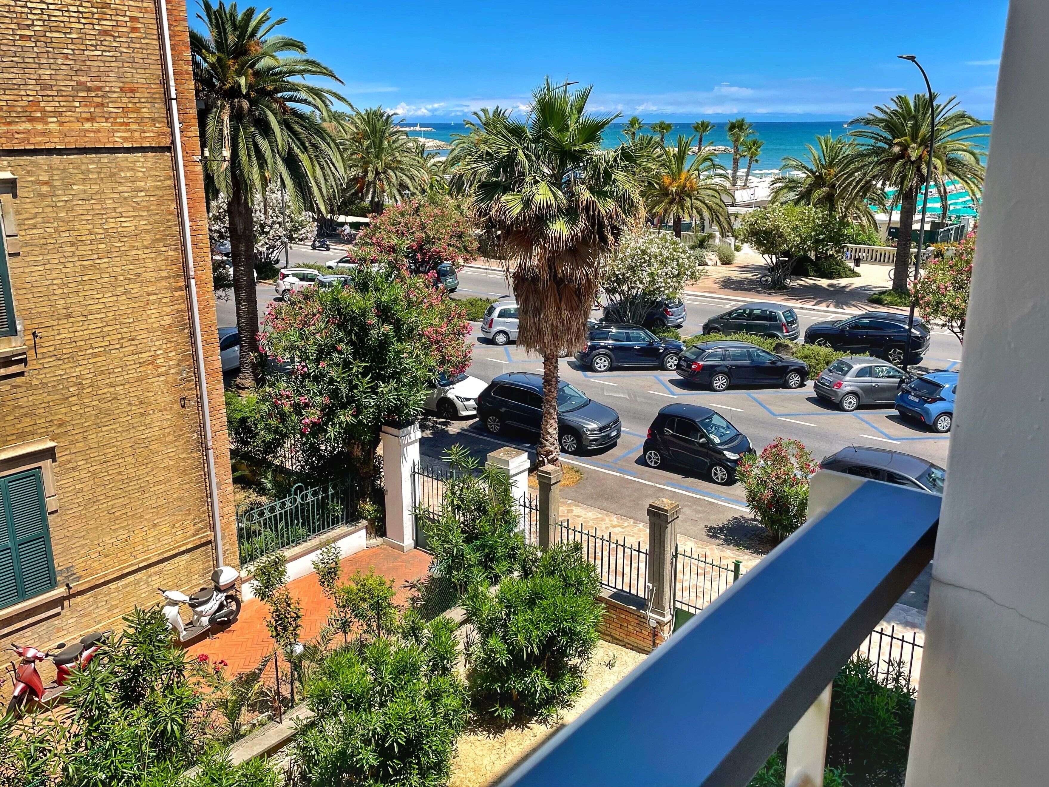 Quarto casal standard | Frigobar, cofres nos quartos, individualmente decorados