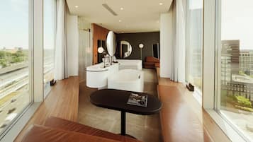 Suite, 1 King Bed, Hot Tub | In-room safe, blackout drapes, iron/ironing board, free WiFi