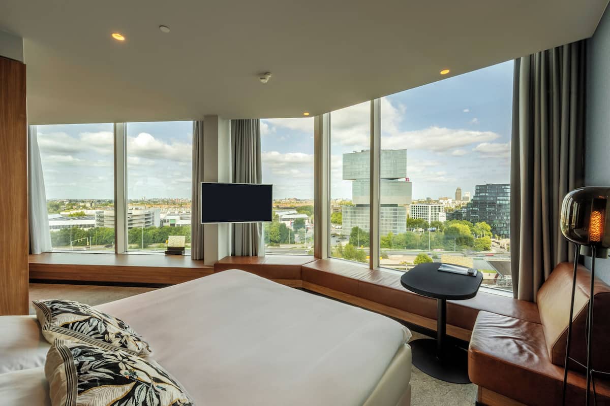 Superior kamer, 1 kingsize bed | Uitzicht op de stad
