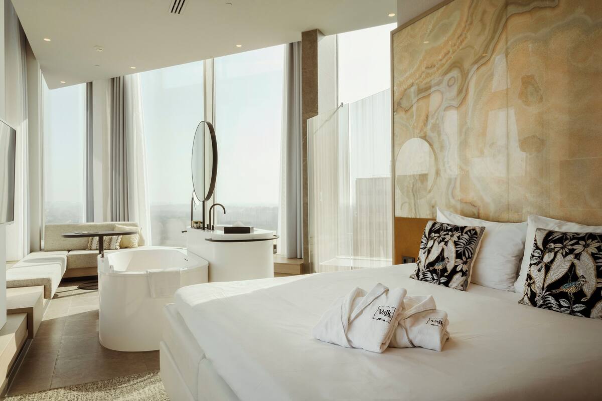 Suite, 1 kingsize bed, bubbelbad | Hypoallergeen beddengoed, een kluis op de kamer