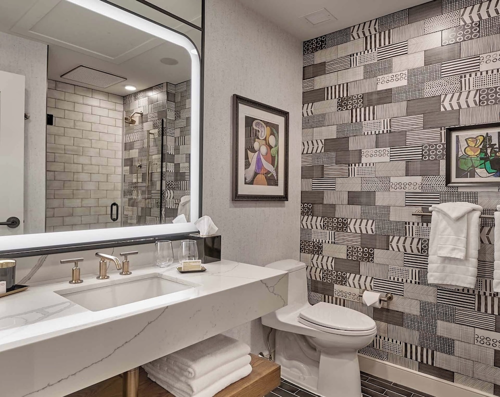 River House at Odette's by null