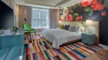 Caja de seguridad en la habitación y escritorio