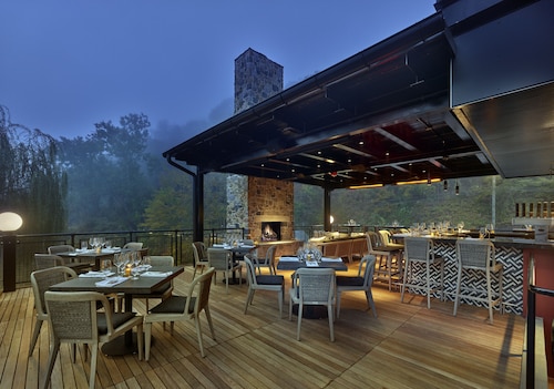 River House at Odette's