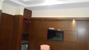 Unclassified image, 5 of 12, button - Hotel Gulshan International (Kolkata)