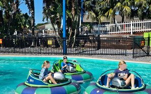 Outdoor pool, a heated pool - Private Hideaway, Pool,  Epic Tiki Bar and close to USSSA! (Melbourne)