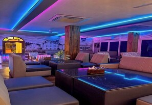 Interior - Le Chateau - A Heritage Boutique Hotel (Pondicherry)