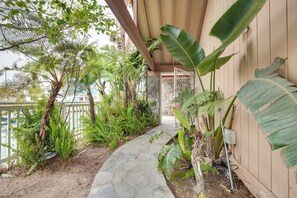 Property grounds - Luxurious Channel Islands Harbor Home w/ Boat Dock (Oxnard)
