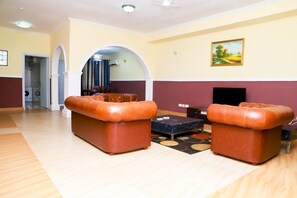 Unclassified image, 4 of 17, button - St  Agnes  Apartment (Ayawaso)