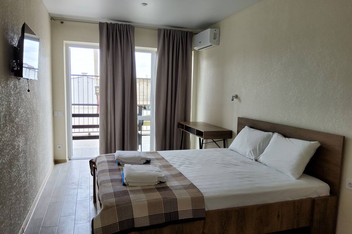 In-room safe, desk, blackout curtains, iron/ironing board (on request)