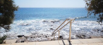 Søt liten leilighet nær promenaden