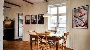 Appartement, 1 chambre (An Artistic Experience) | Restauration dans la chambre