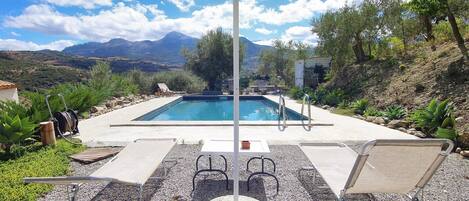 Piscine extérieure