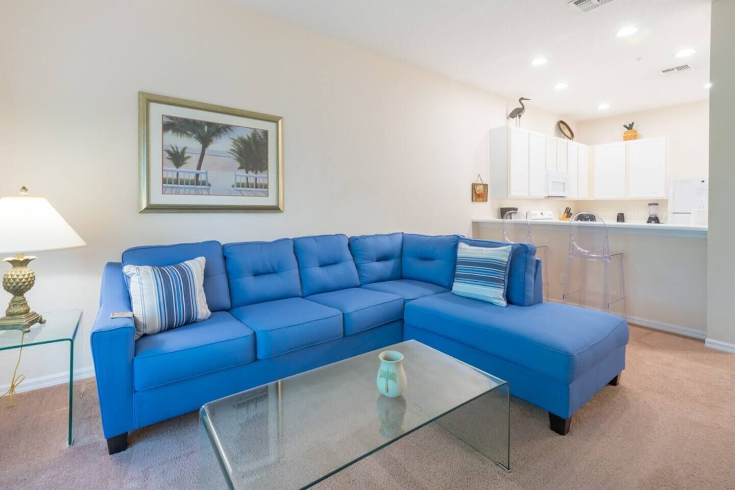 New on the market. Fun in the sun villa, newly furnished apartment near Disney