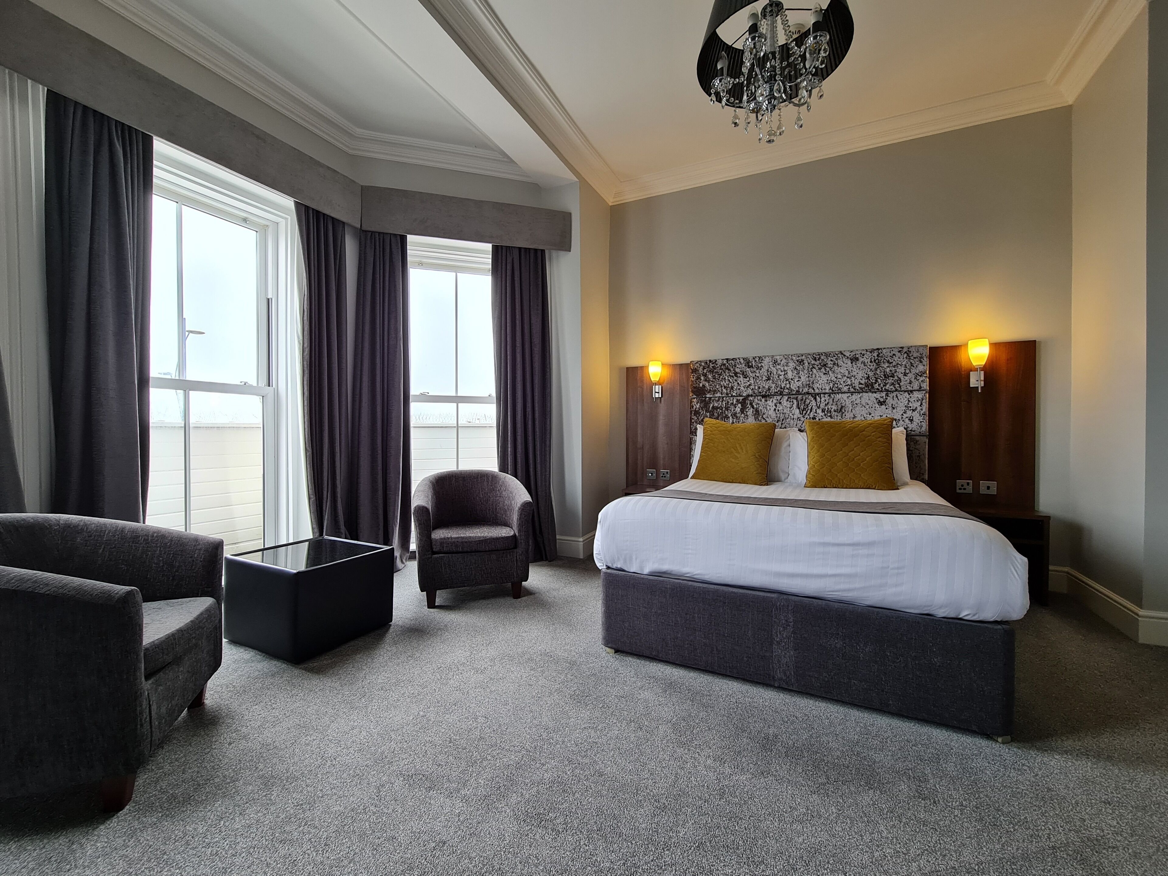 superior double room | individually decorated, individually furnished, desk, laptop workspace