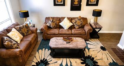 Urban Oasis Retreat in the Southwest where its best!