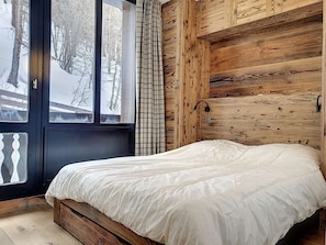 1 chambre, Wi-Fi gratuit, draps fournis