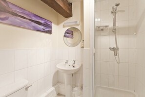 Bathroom - River View (York)